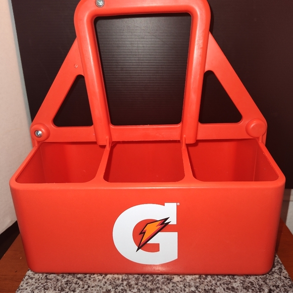 Gatorade Water Bottle Carrier. Carries 6 bottles. Bottles not included. Graphic - Picture 5 of 5